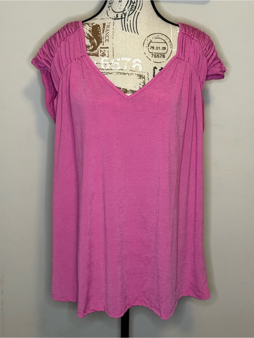 NWT - Dear Scarlett Women's Ruched Cap-Sleeve V-Neck Top Pink-Sizes XL,2XL,3XL